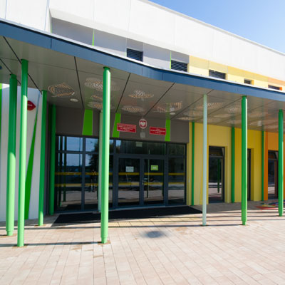 Grafika przedstawia wejście do Filii Żłobka Miejskiego nr 7