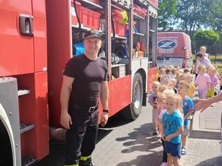 9a73c69b d81e 4afd a719 f5ee7a20dc15