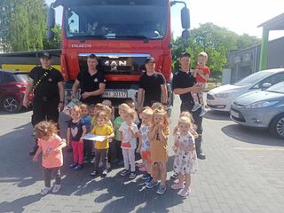 d5fa4d6e 7d71 4309 9117 d8e74bb38b61