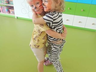 00027a42 2f79 4346 bc17 d83e0210e6ca