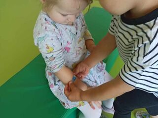 f033a427 4cb7 444f b428 0e47ac30abba