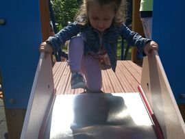 received 2335982169914125