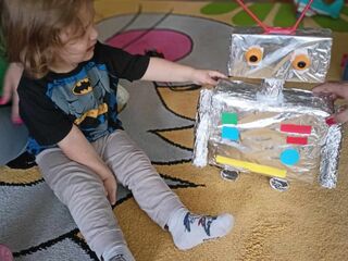 Messenger creation cea995c3 e6b7 42f3 9224 2298c479f391