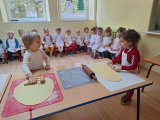 received 1112557080092568