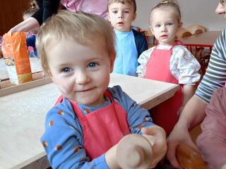 received 1351900636202566