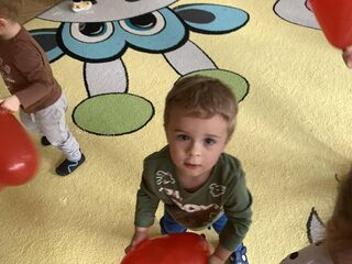 received 1380595979250854