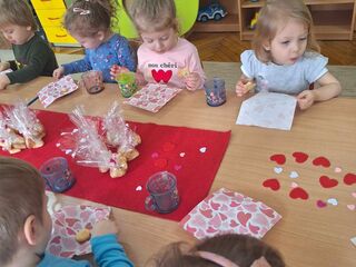 received 1846695979080396