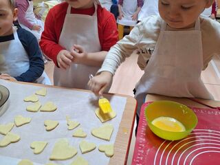 received 213155628548045