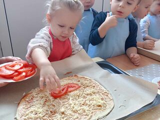 received 3281820072078531