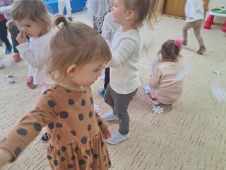 received 351289047764567