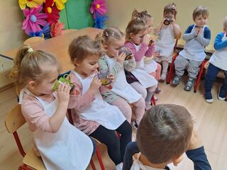 received 388372893785673