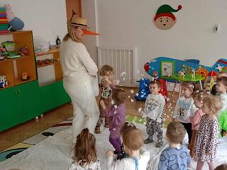 A0690BFB 8D74 4B0B BEEA 3CFB95906782