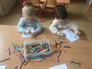 EE09779C 0C1E 4F16 A748 C4348291C986