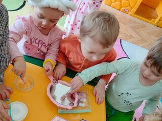 db616538 38ce 4c6e 9483 635f83675170