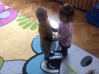 received 1381886925791163