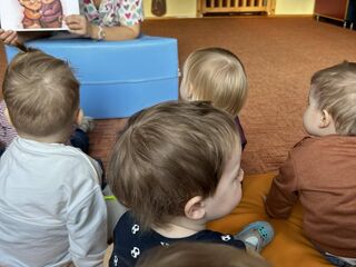 received 329302842903493