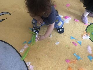 received 883991879900736