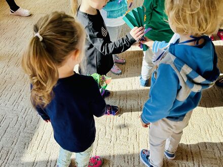 07AE34B2 4B28 40CE B4B7 54F595075258