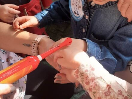 received 749913876483477