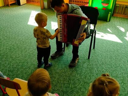 received 1520665785345423