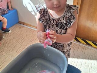 Messenger creation 48734885 7a6a 4467 bac4 5c0d9a8f64f3